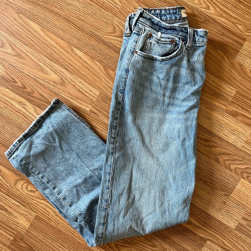Abercrombie Curve Love 90’s Relaxed High Rise Sz 29